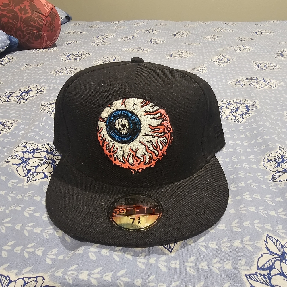 Mishka rare fitted cap size 7 3/8